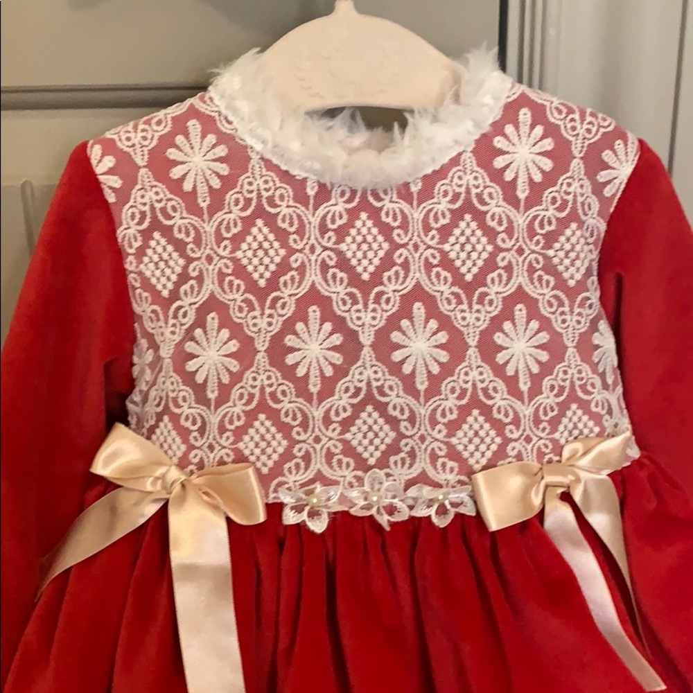Dress - Picture 3 of 5